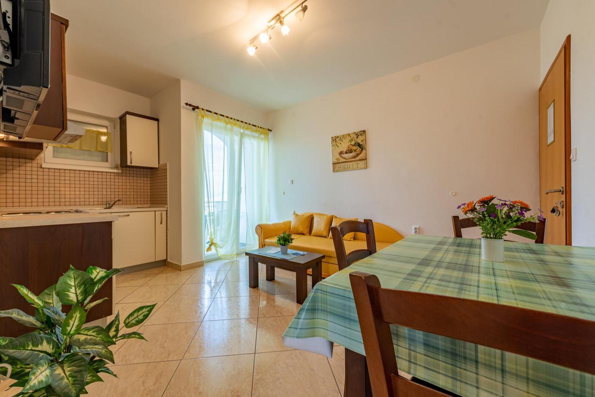 Apartamento Haus Toni Ražanac Exterior foto
