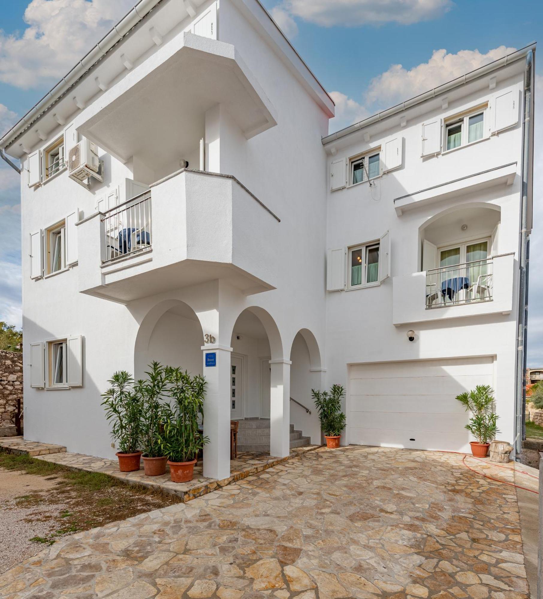 Apartamento Haus Toni Ražanac Exterior foto